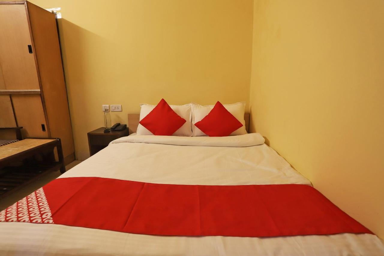 Oyo Flagship 76697 Hotel Park Awadh ラクナウ エクステリア 写真