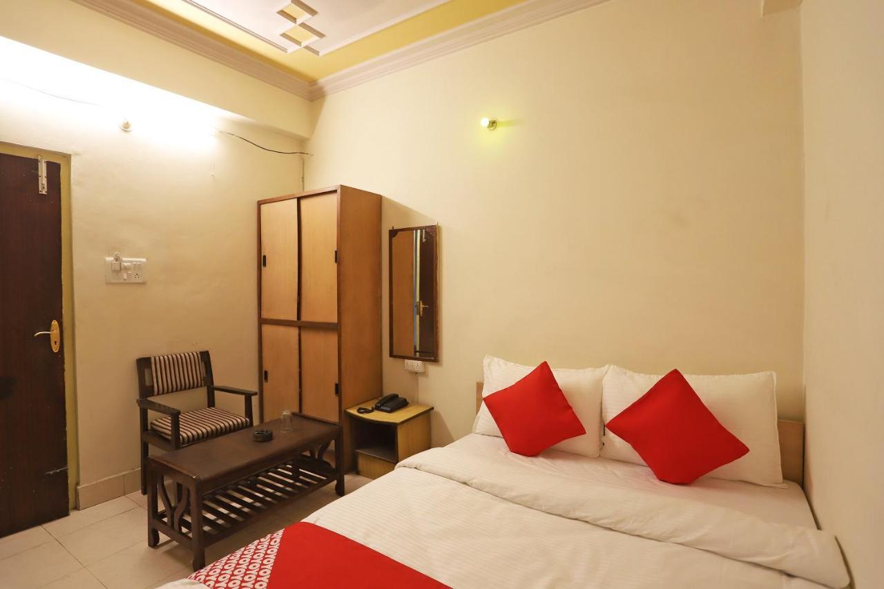 Oyo Flagship 76697 Hotel Park Awadh ラクナウ エクステリア 写真
