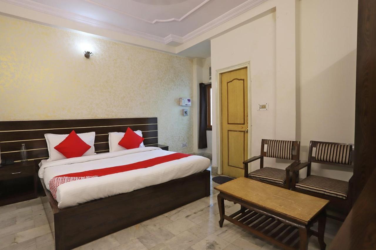 Oyo Flagship 76697 Hotel Park Awadh ラクナウ エクステリア 写真