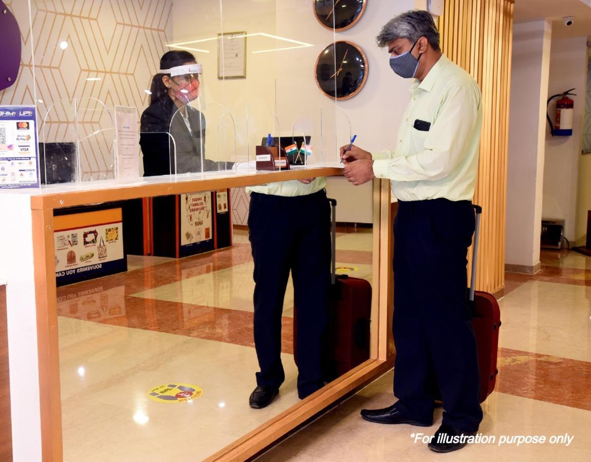 Oyo Flagship 76697 Hotel Park Awadh ラクナウ エクステリア 写真
